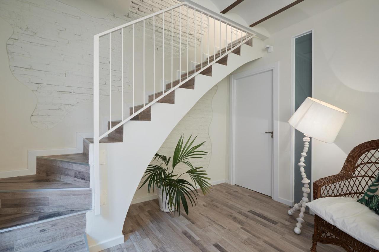 Vestal Suites Classic Cambrils Buitenkant foto